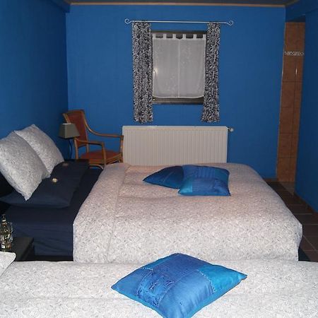 Bed and Breakfast Fleurs-Sauvages Hebronval Zimmer foto