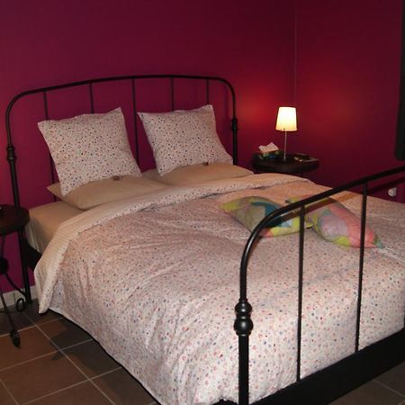 Bed and Breakfast Fleurs-Sauvages Hebronval Zimmer foto