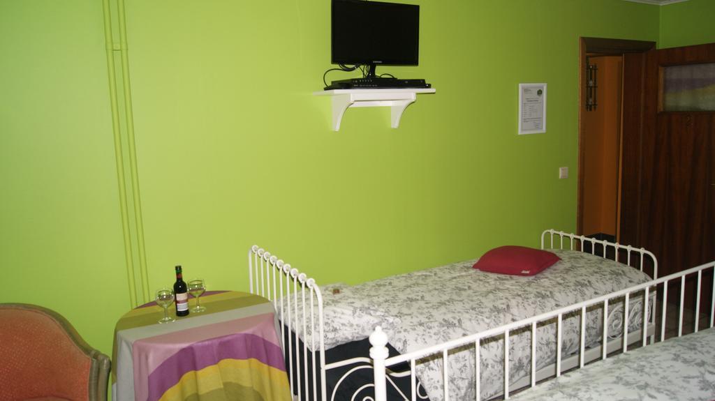 Bed and Breakfast Fleurs-Sauvages Hebronval Zimmer foto