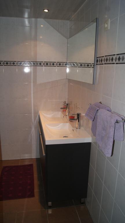 Bed and Breakfast Fleurs-Sauvages Hebronval Zimmer foto