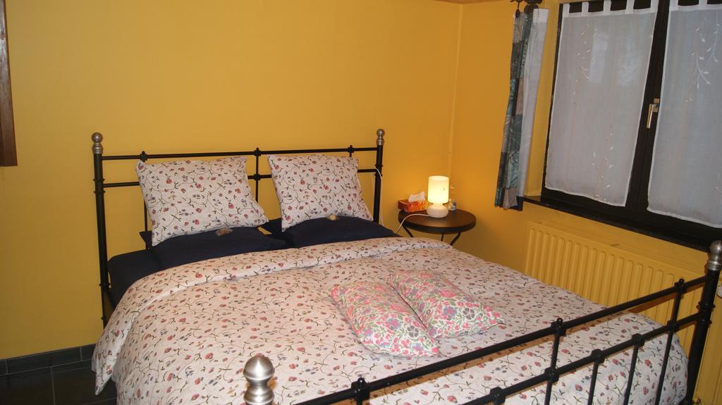 Bed and Breakfast Fleurs-Sauvages Hebronval Zimmer foto