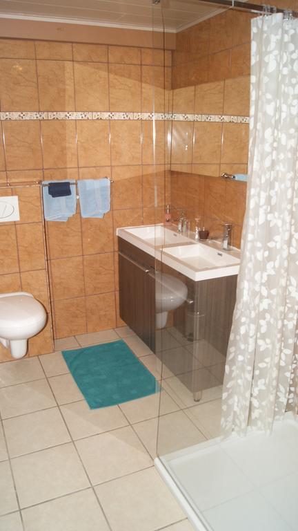 Bed and Breakfast Fleurs-Sauvages Hebronval Zimmer foto